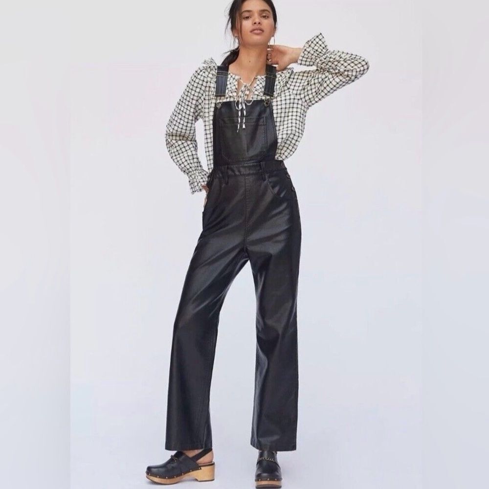Anthropologie AvecโLes Filles Faux Leather Overalls Black S